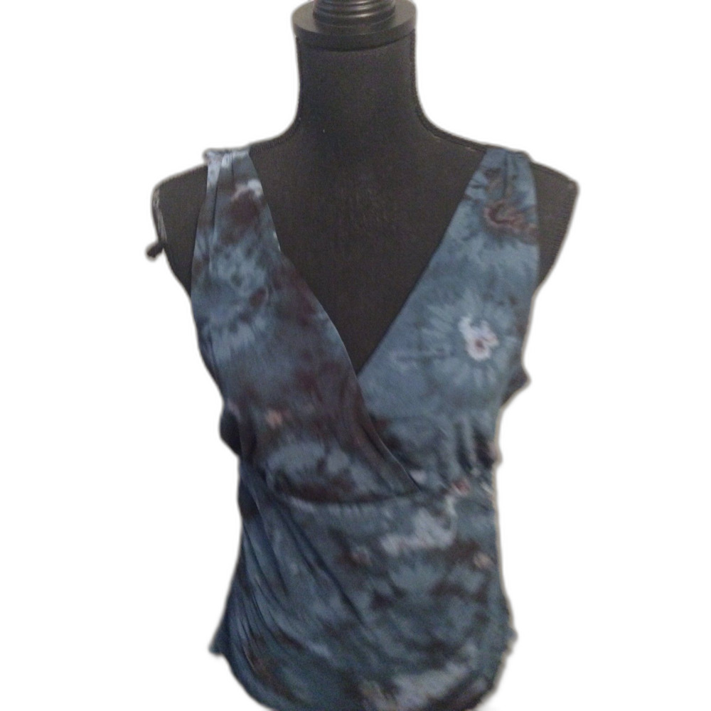 Inc International Sleeveless V Neck Blue Floral Stretch Top Size Large Lined